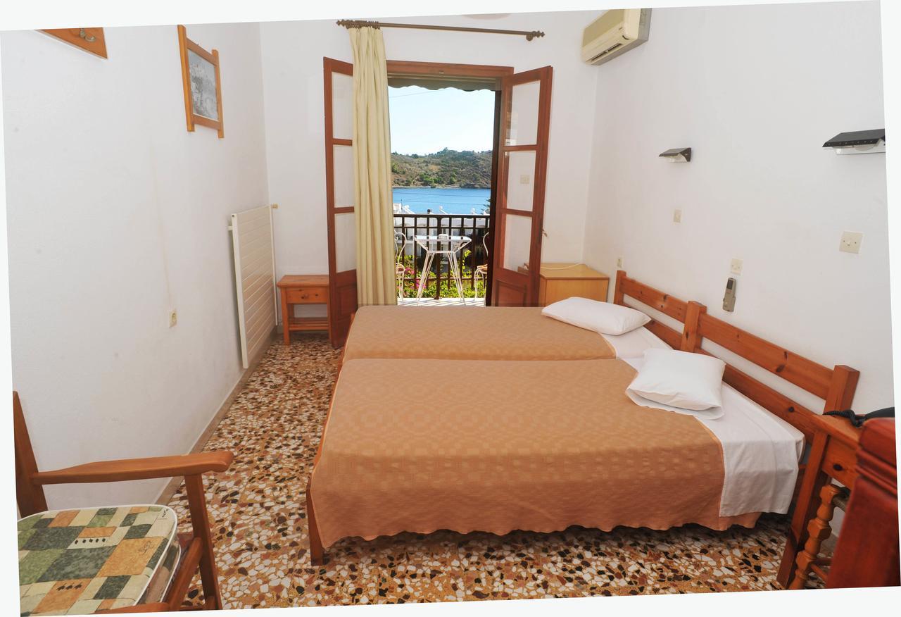 Casteli Hotel Skala  Esterno foto