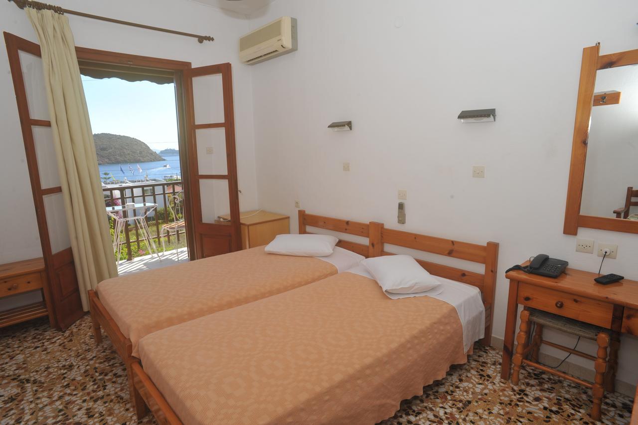 Casteli Hotel Skala  Esterno foto